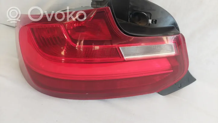 BMW 2 F22 F23 Rear/tail lights 7295427