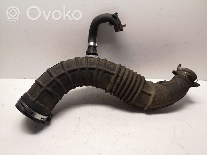 Renault Kangoo II Turbo air intake inlet pipe/hose 8200500384B
