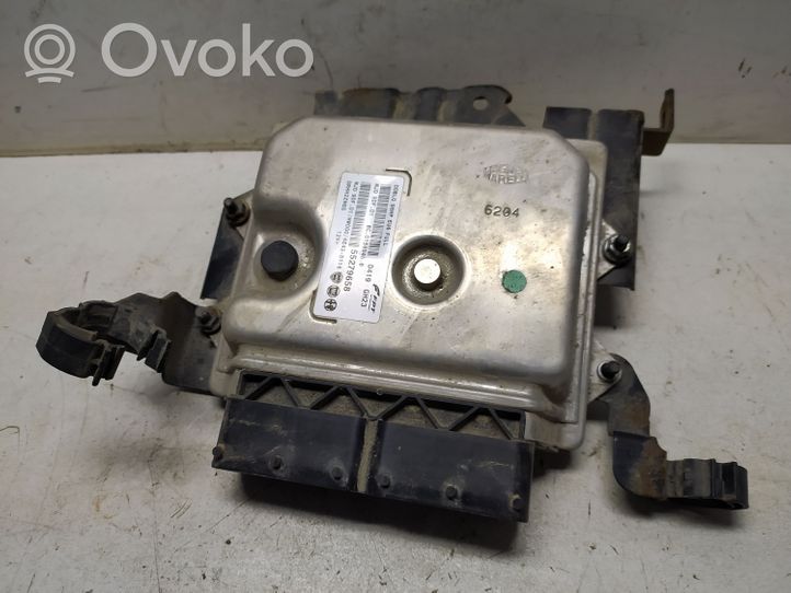 Opel Combo D Calculateur moteur ECU 55279658