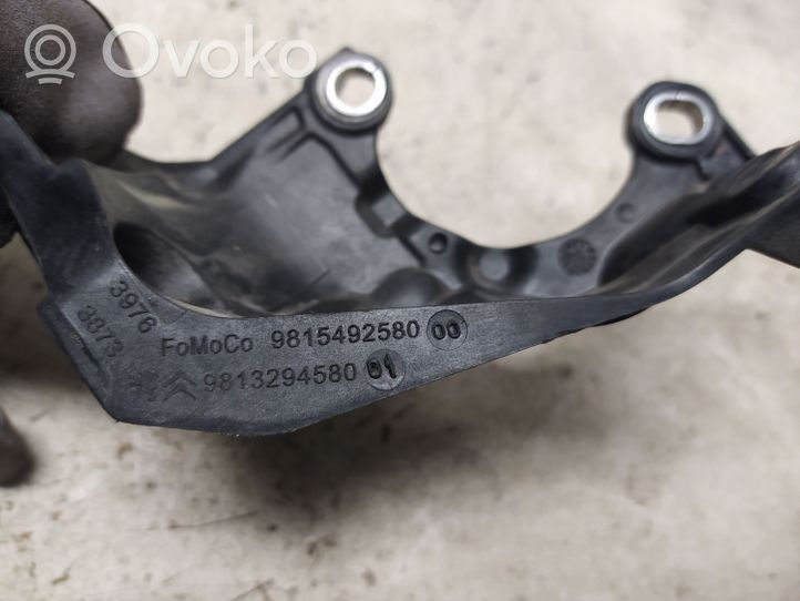 Peugeot 2008 II Gear shift cable bracket 9815492580