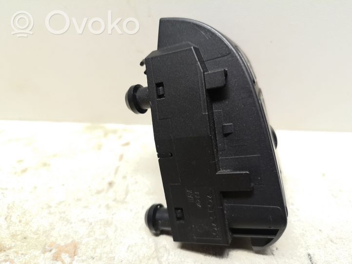 Volvo S60 Steering wheel buttons/switches 31318643