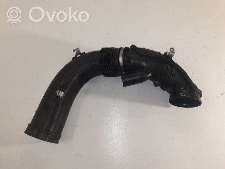 BMW 3 F30 F35 F31 Tube d'admission de tuyau de refroidisseur intermédiaire 8512381