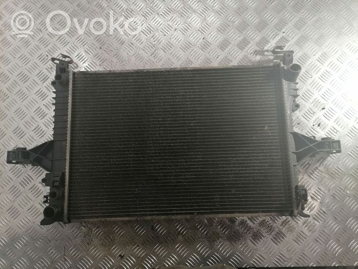 Volvo V70 Radiatore di raffreddamento 30723909