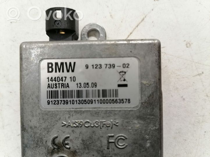 BMW 7 F01 F02 F03 F04 USB-ohjainlaite 9123739