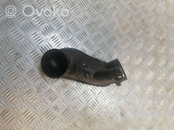 BMW 3 F30 F35 F31 Część rury dolotu powietrza 7807493