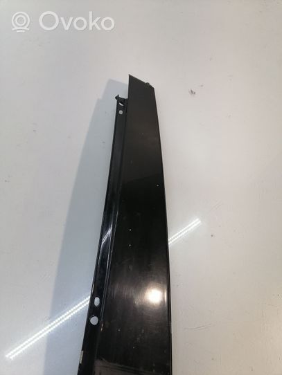 BMW 7 F01 F02 F03 F04 Rivestimento modanatura del vetro della portiera anteriore 7185234