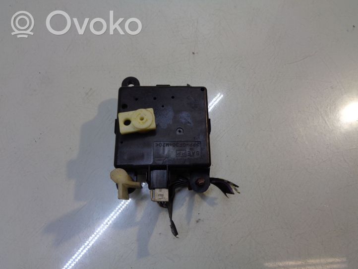 Nissan Qashqai+2 Module de fusibles 100727