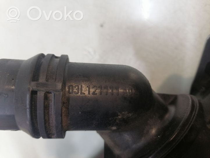 Audi A6 S6 C7 4G Boîtier de thermostat / thermostat 03L121111