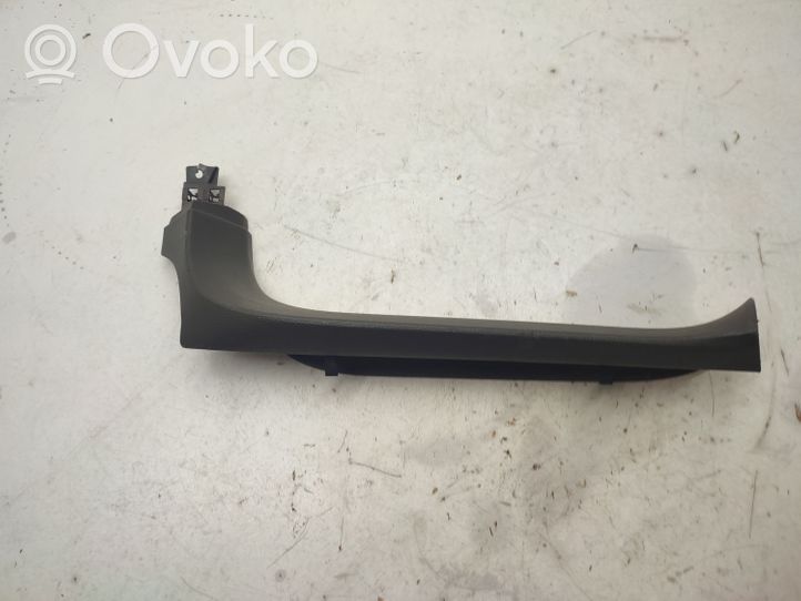 Audi Q7 4L Rivestimento laterale del portellone posteriore/bagagliaio 4L0867608