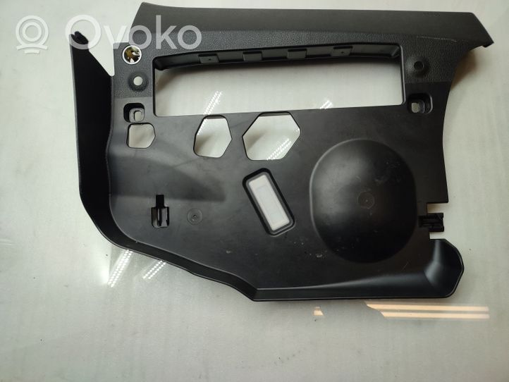 BMW 3 F30 F35 F31 Panelės apdailos skydas (apatinis) 9218558