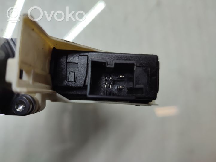 Audi Q7 4L Takaoven ikkunan nostomoottori 4L0959802B