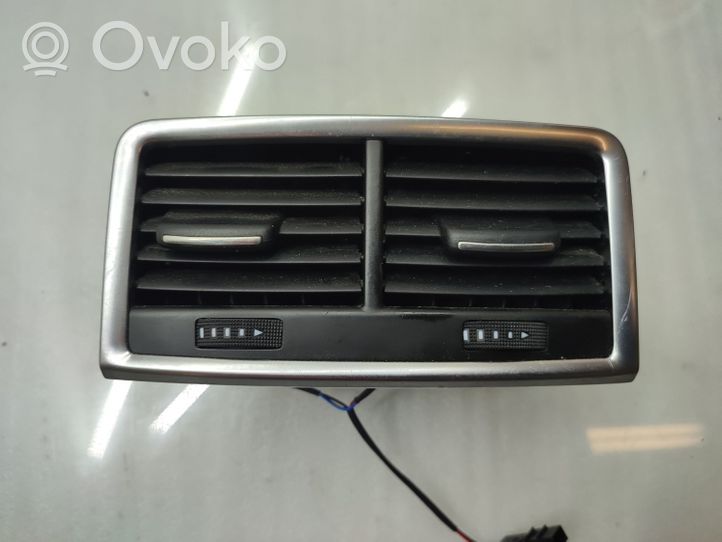 Audi Q7 4L Griglia di ventilazione posteriore 4L0819203