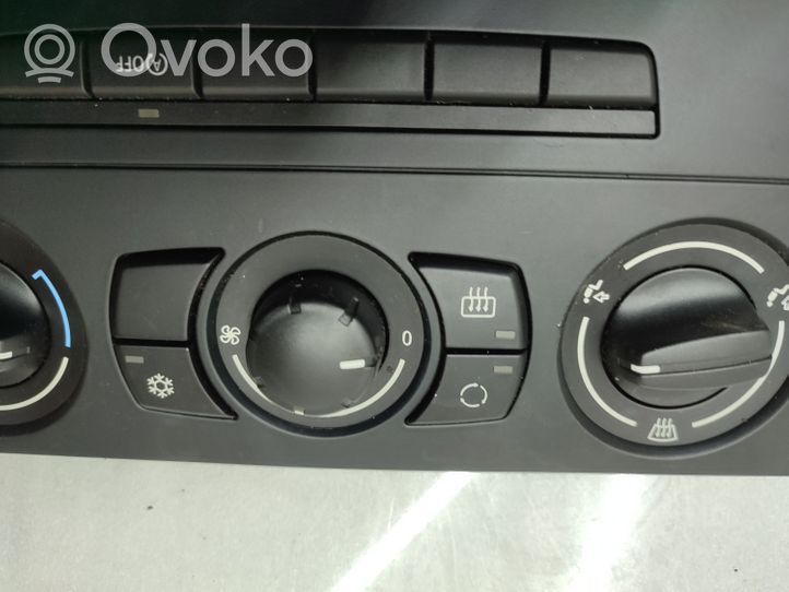 BMW 1 E81 E87 Climate control unit 9236778