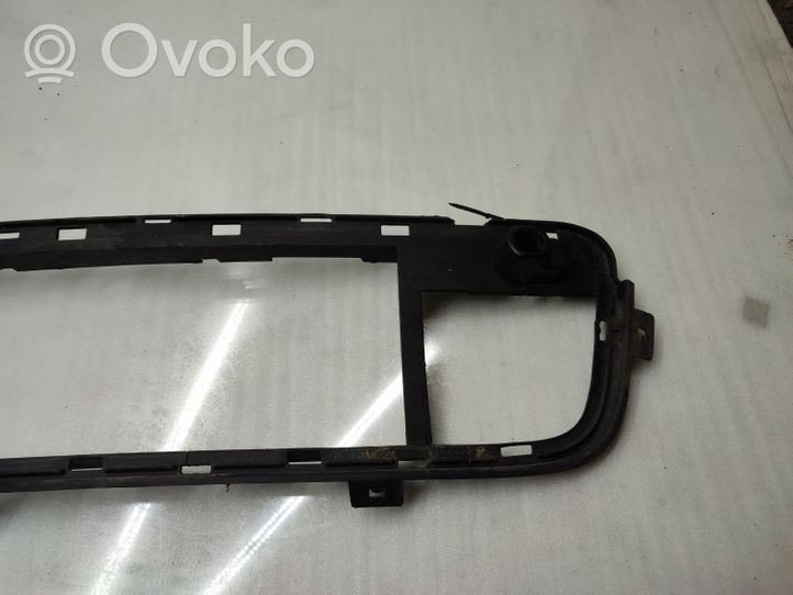 BMW X5 E70 Modanatura separatore del paraurti anteriore 