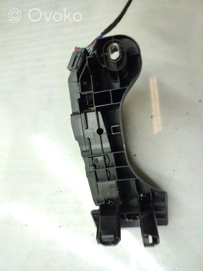 Volkswagen Touran II Accelerator throttle pedal 1T1721503