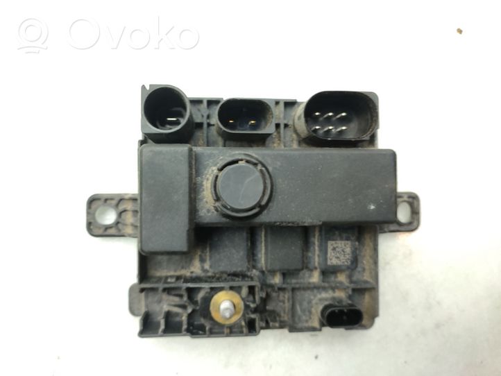 BMW X3 F25 Current control relay 7591534