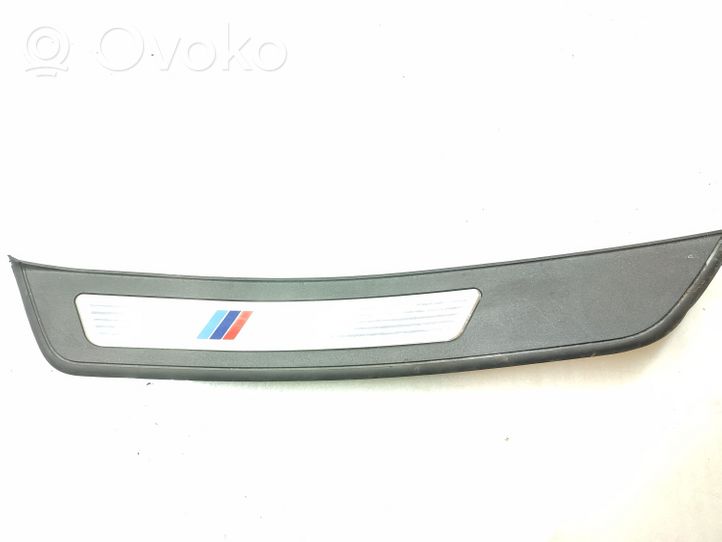 BMW 5 F10 F11 Rear sill trim cover 8050051