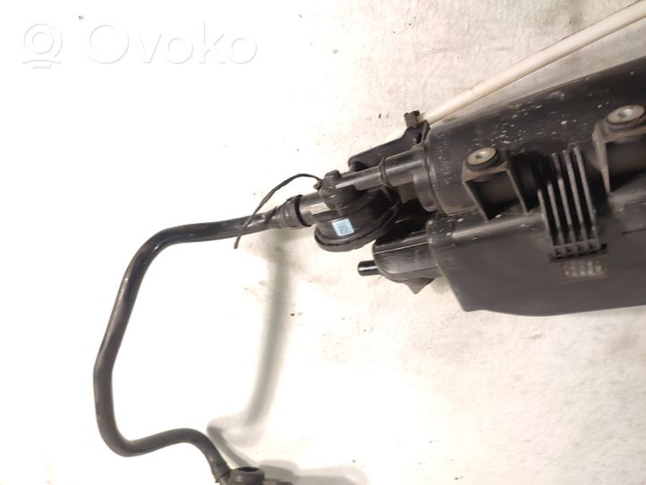 BMW 3 F30 F35 F31 Serbatoio a carbone attivo per il recupero vapori carburante 7271029