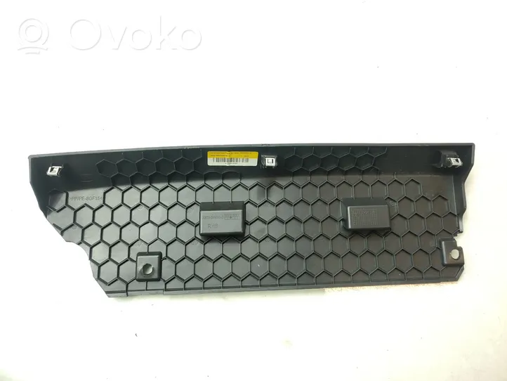 Land Rover Discovery Sport Garniture panneau inférieur de tableau de bord K8D2044M90B