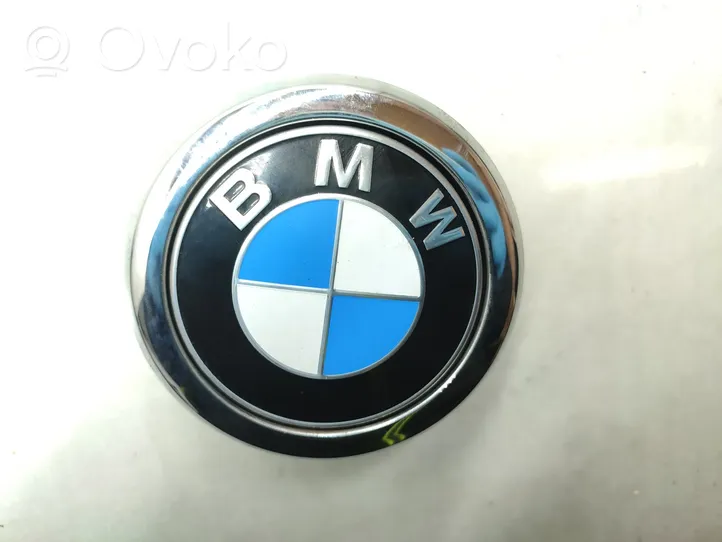 BMW X2 F39 Uchwyt / Rączka zewnętrzna otwierania klapy tylnej / bagażnika 7436404