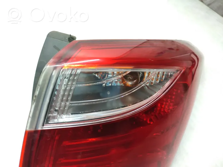 Hyundai i30 Luci posteriori 92402A62