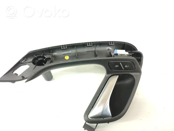 Volkswagen Polo V 6R Front door interior handle 6R0867180J