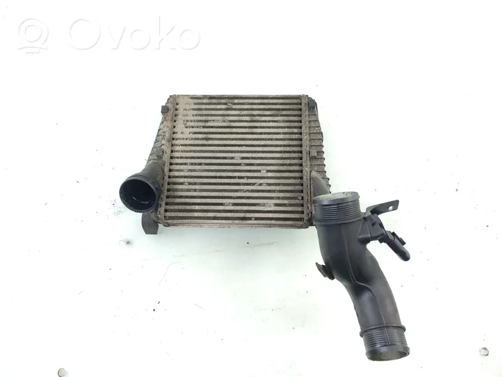 Audi Q7 4L Chłodnica powietrza doładowującego / Intercooler 7L6145803C