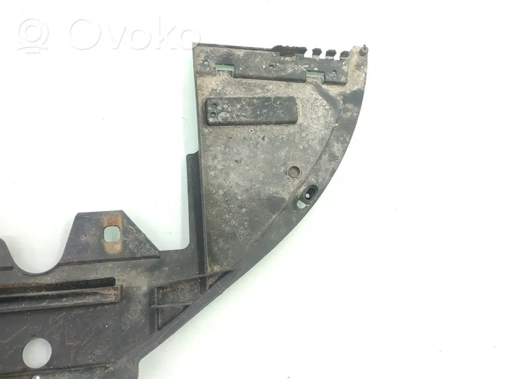 Volvo V70 Front bumper skid plate/under tray 30655172