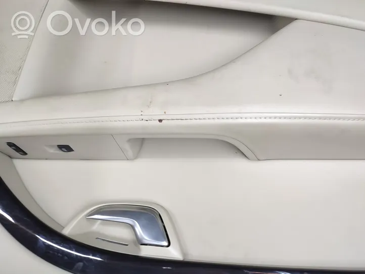 Volvo V70 Salona daļu komplekts 