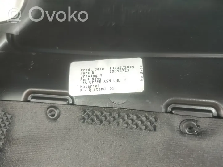 Opel Astra K Ohjauspyörän verhoilu 39096723