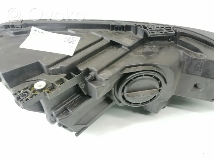 Audi A5 Lampa przednia 8W6941011