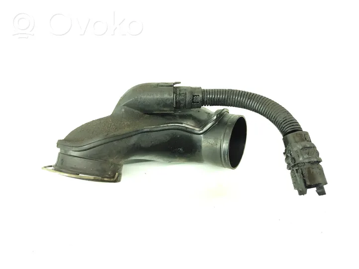 BMW 5 F10 F11 Oro paėmimo kanalo detalė (-ės) 7805482