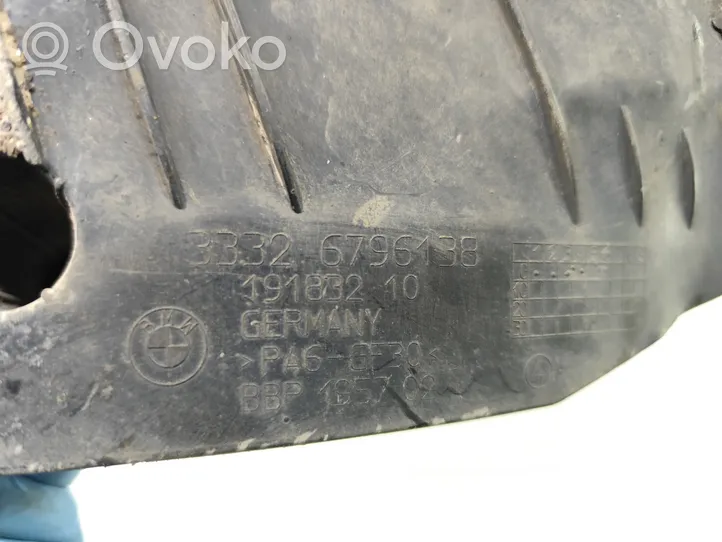 BMW 3 F30 F35 F31 Osłona tylna podwozia 6796138