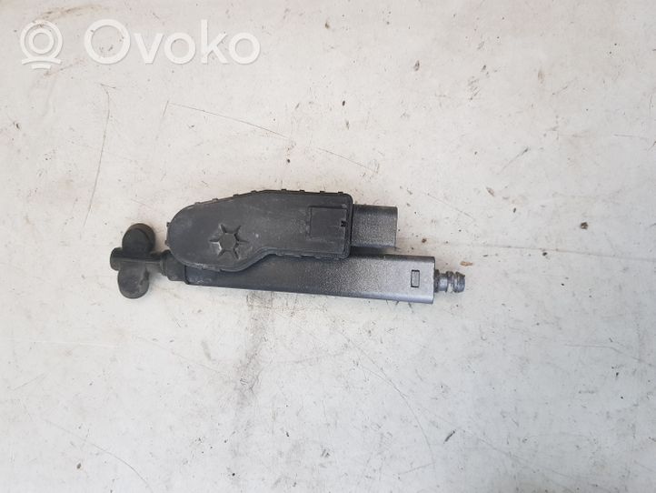 Audi A8 S8 D3 4E Difusor de agua regadora de faro delantero 4E0955965A