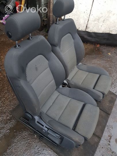 Audi A4 S4 B7 8E 8H Juego del asiento 