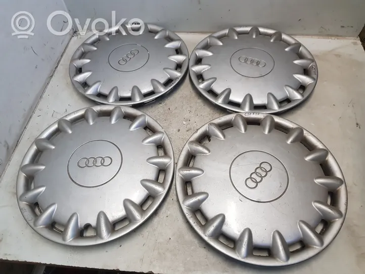 Audi A4 S4 B6 8E 8H Kołpaki oryginalne R15 8D0601147