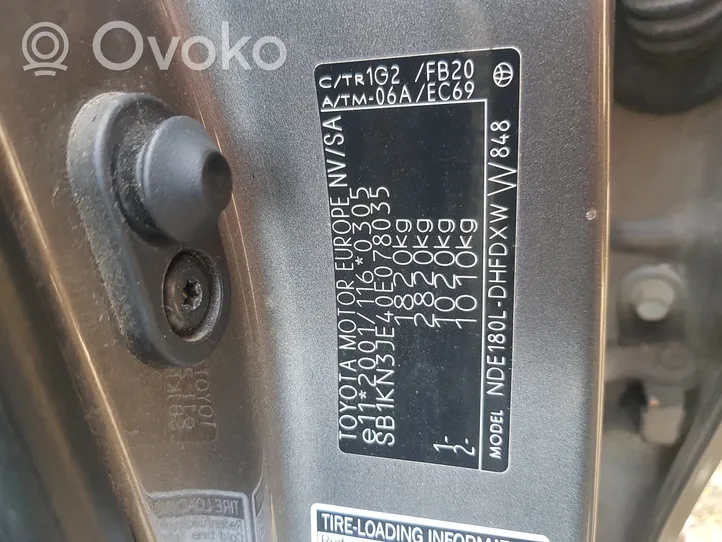 Toyota Auris E180 Etuoven sähköinen sivupeili 