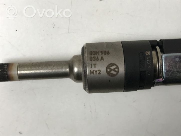 Volkswagen Touareg II Injecteur de carburant 03H906036A