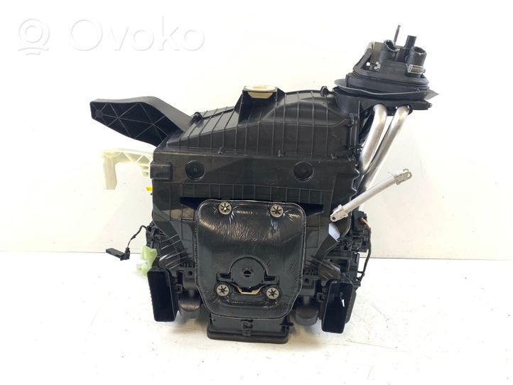 BMW 5 G30 G31 Radiatore riscaldamento abitacolo 9361709