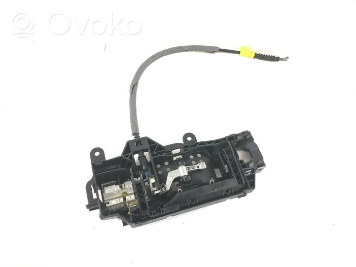 Audi A4 S4 B9 Klamka zewnętrzna/wspornik drzwi 8W0837811A