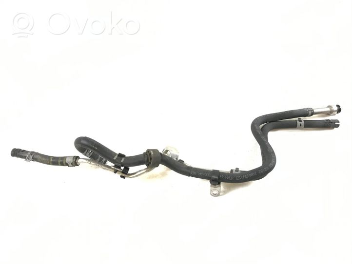 Audi A5 8T 8F Tuyau d'alimentation conduite de carburant 06H133514Q