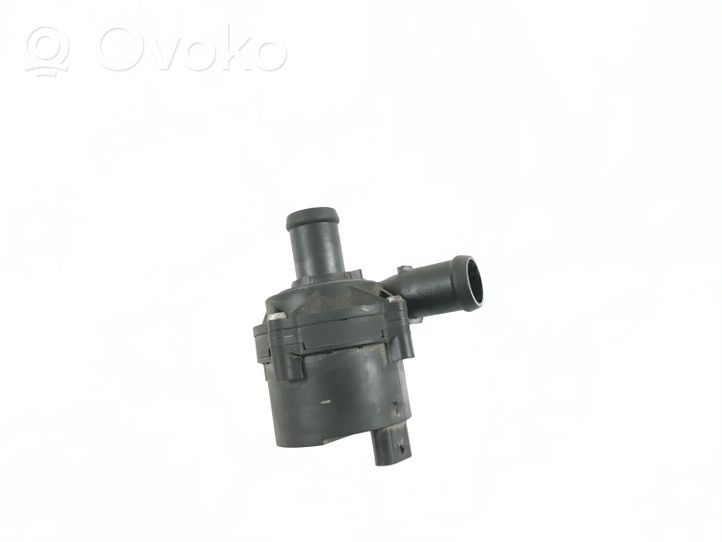 Volkswagen Scirocco Pompe à eau de liquide de refroidissement 5Q0965567