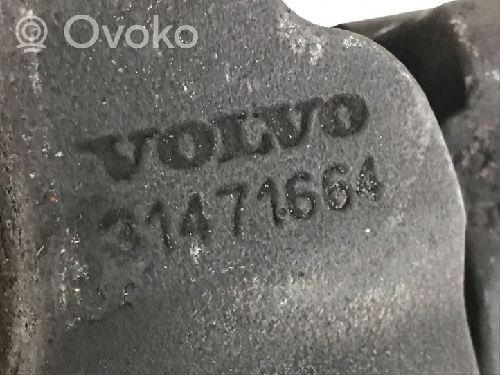 Volvo S90, V90 Etujarrusatula 31471664