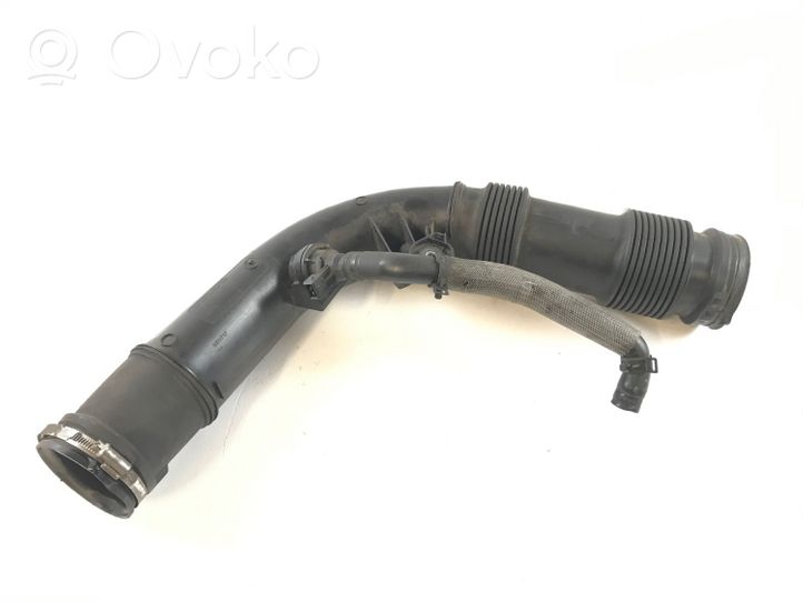 Volvo S90, V90 Turboahtimen ilmanoton letku 31338745