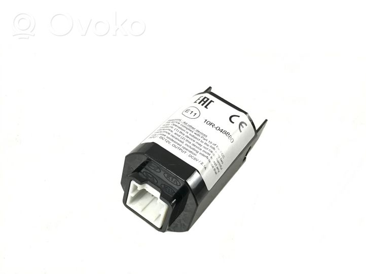 Hyundai Santa Fe Connettore plug in USB 96125S1500