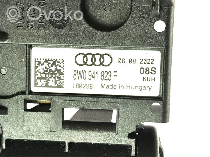 Audi A4 S4 B9 8W Sulakemoduuli 8W0941823F