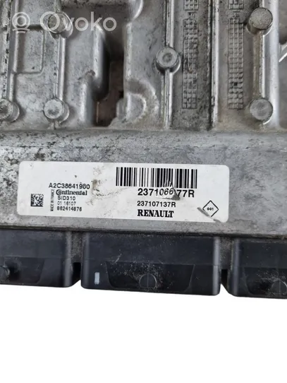 Renault Kadjar Engine control unit/module 237106677R