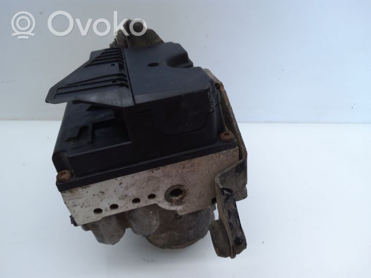 Audi A4 S4 B5 8D ABS-pumppu 800614111