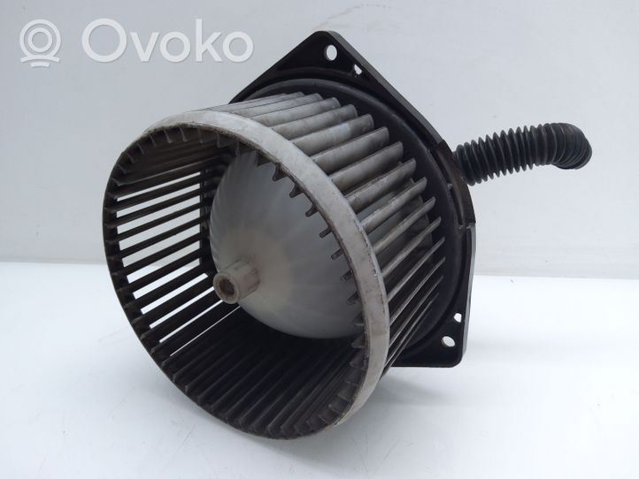 Nissan Primera Ventola riscaldamento/ventilatore abitacolo 0130111153