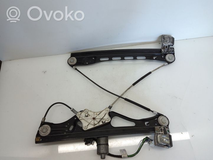 Mercedes-Benz E W211 Front door window regulator with motor 2117200246